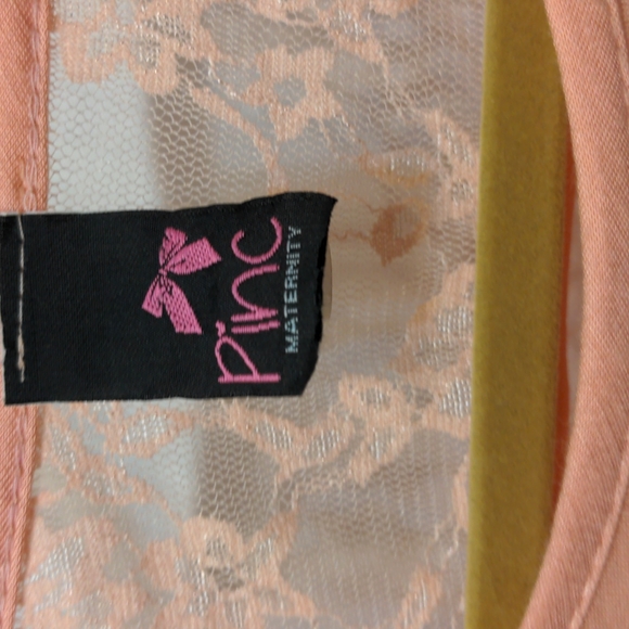 Pinc maternity blouse size medium - Picture 6 of 7